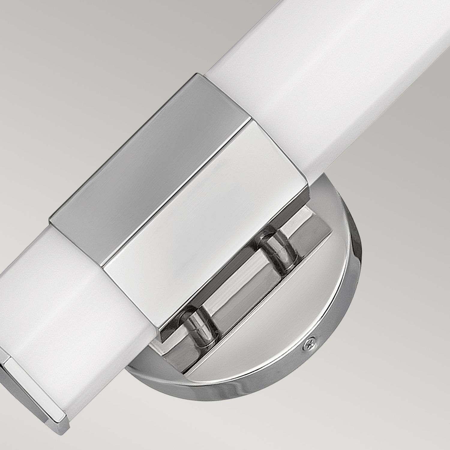 LED Wandleuchte Badezimmer IP44 35,6 cm hoch Glasschirm