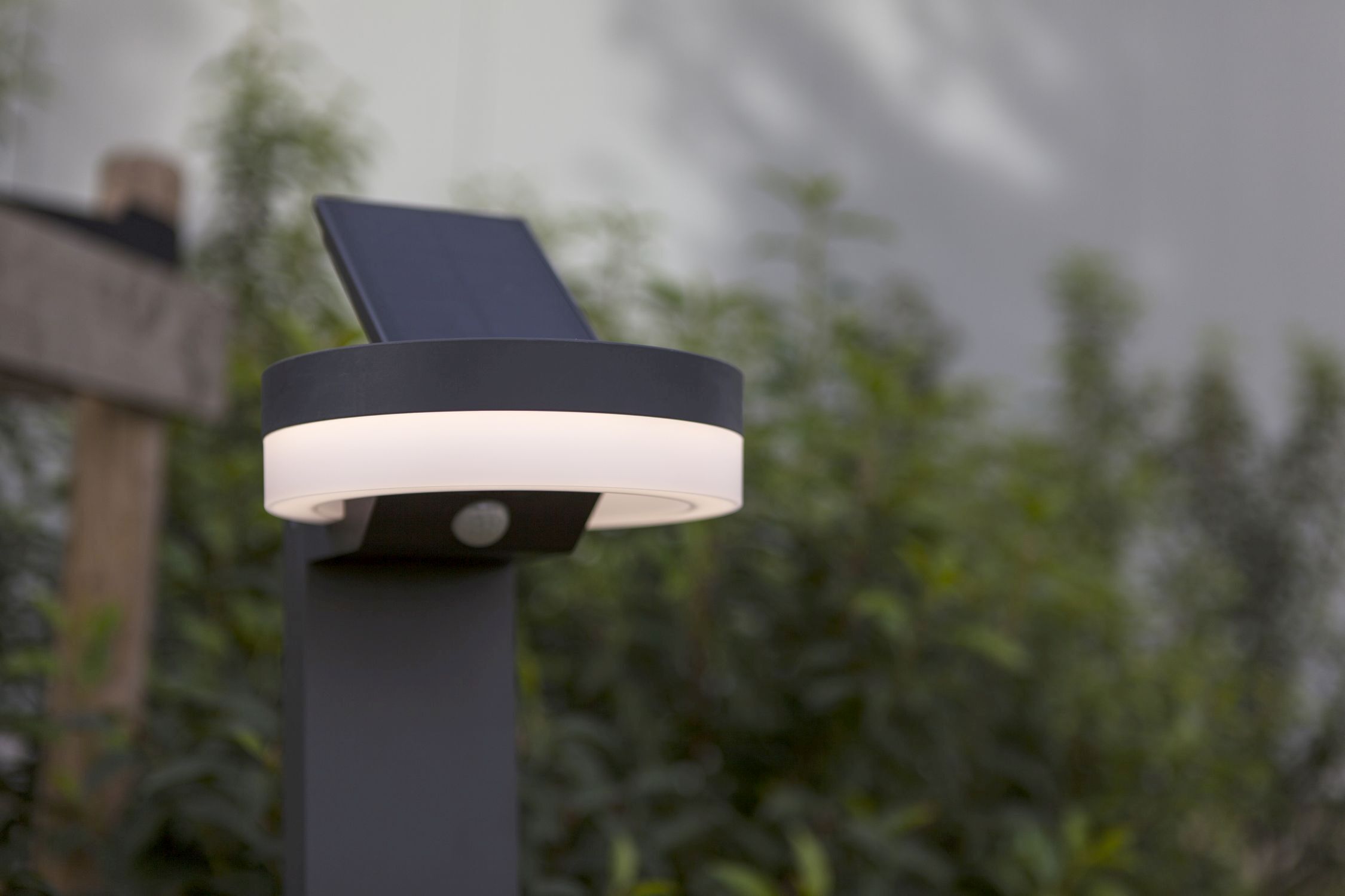 LED Solar Wegeleuchte Sensor Anthrazit IP54 12 W 74 cm