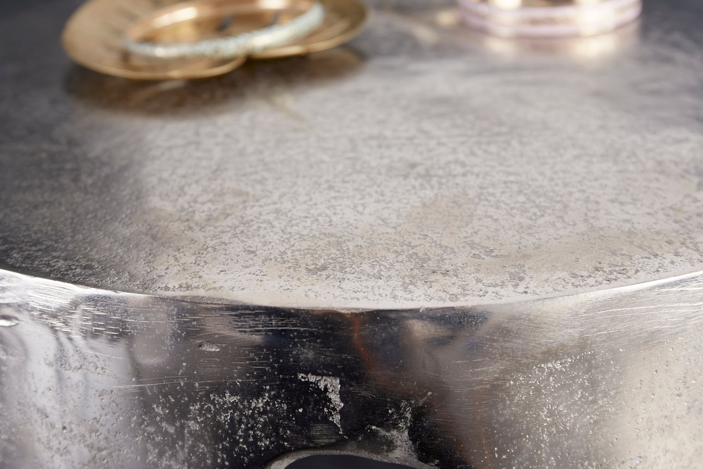 Beistelltisch Aluminium in Silber 37 x 37 cm Beistelltisch Aluminium in Silber 37 x 37 cm