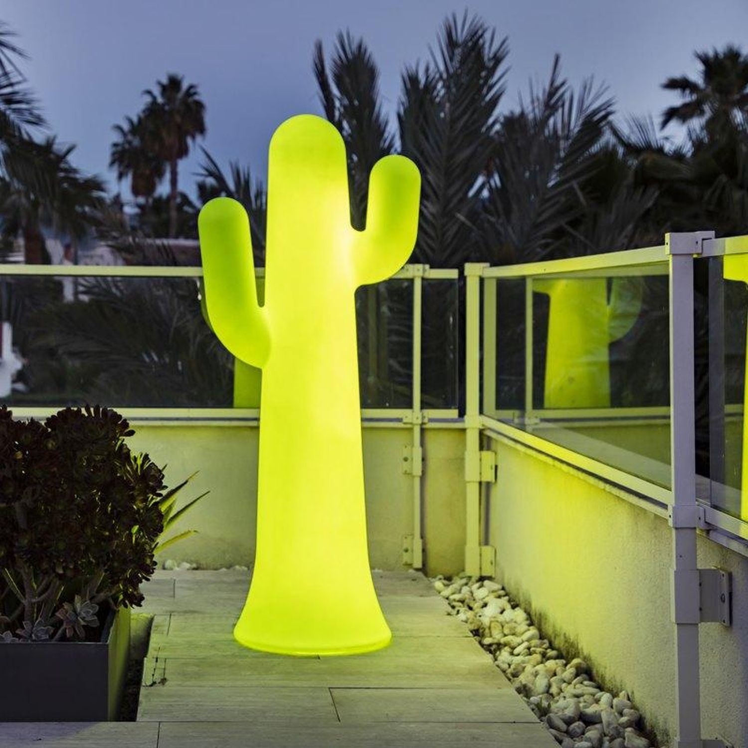 LED Stehleuchte außen 139 cm IP65 6000K Grün Kaktus mit Kabel