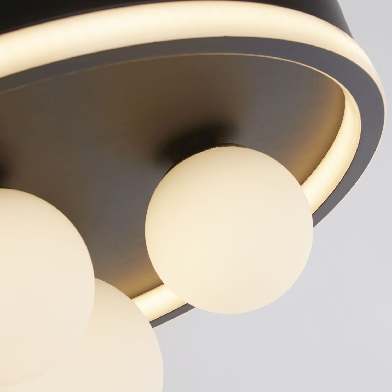 LED Deckenleuchte Schwarz Weiß Metall Glaskugeln Ø40 cm