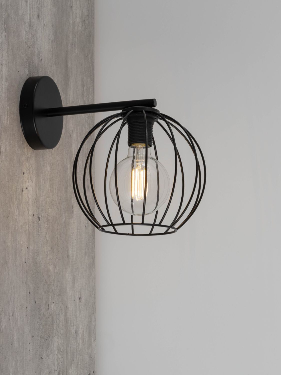 Wandlampe Metall E27 Schwarz Kugel Schirm RASHA