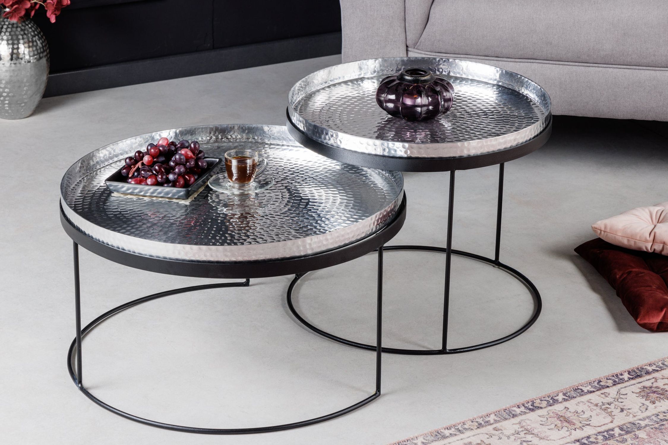Couchtisch 2er Set mit Tablett in Silber Schwarz Handarbeit Kaffeetisch, Mobiliar, Tabelle, Tischplatte, Tasse