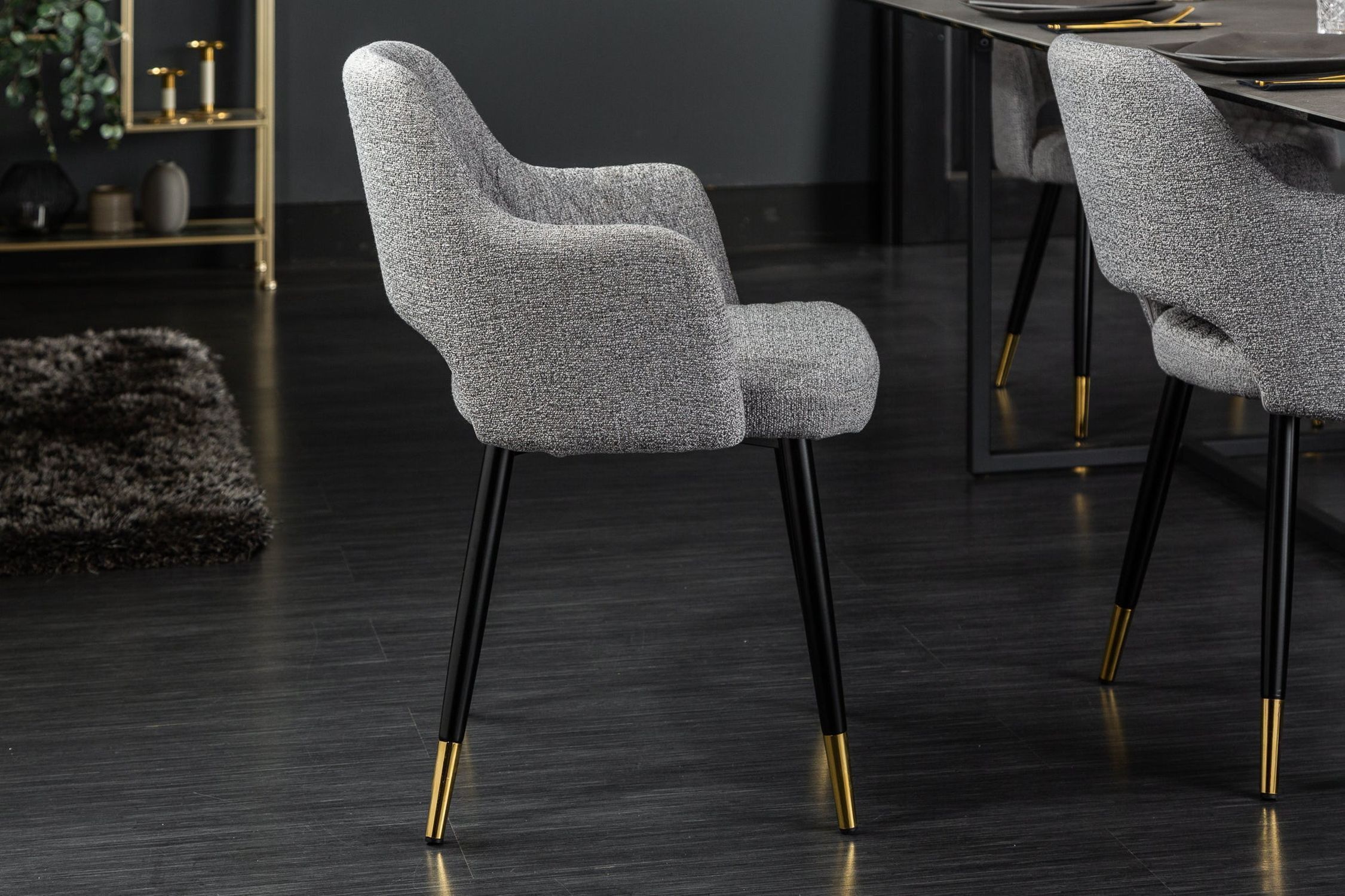 Esszimmerstuhl mit Armlehne Retro Grau Schwarz Gold B: 54 cm Fußboden, Mobiliar, Stuhl, Innenarchitektur, Bodenbeläge