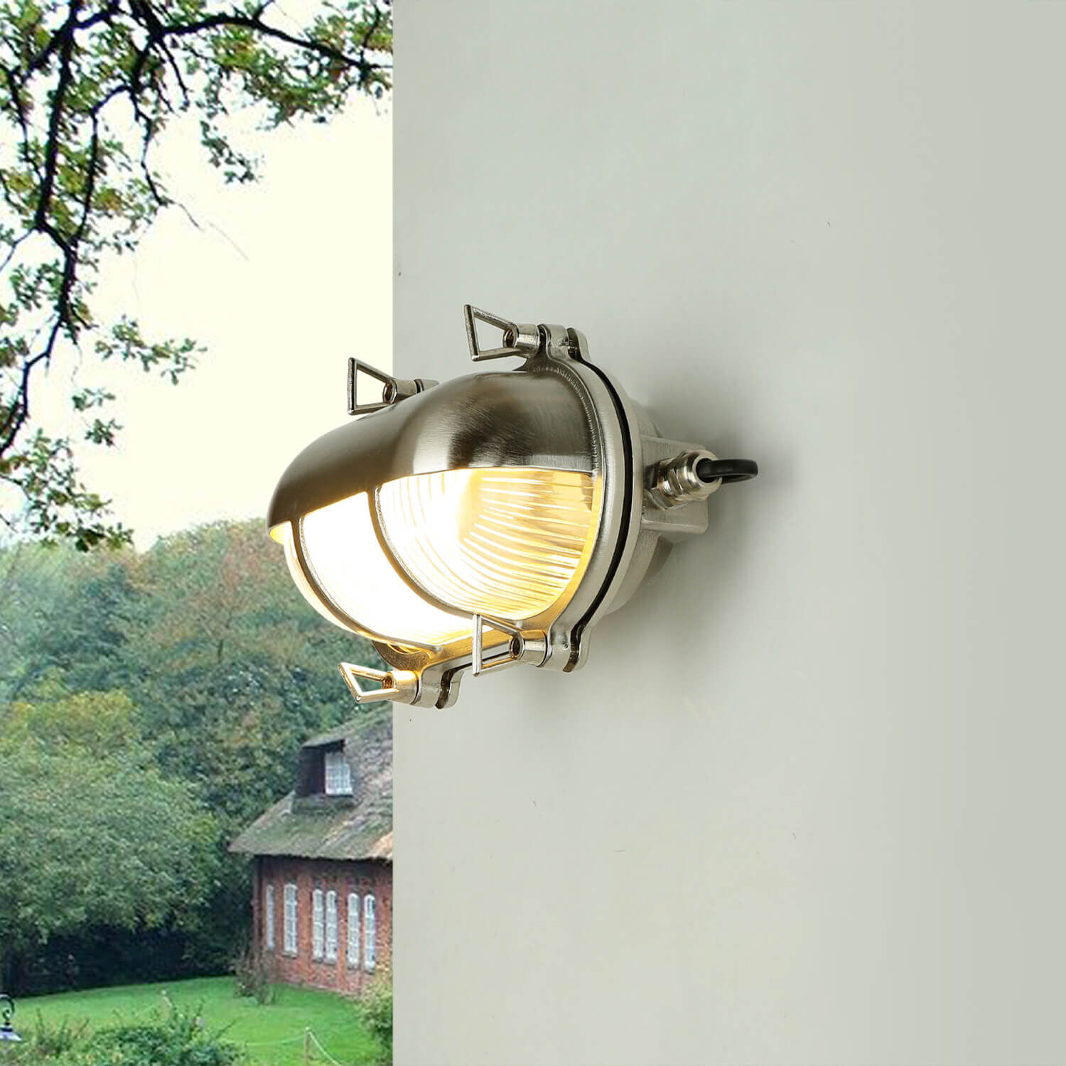 Wetterfeste Wandlampe SKIATHOS Nickel Maritim IP64