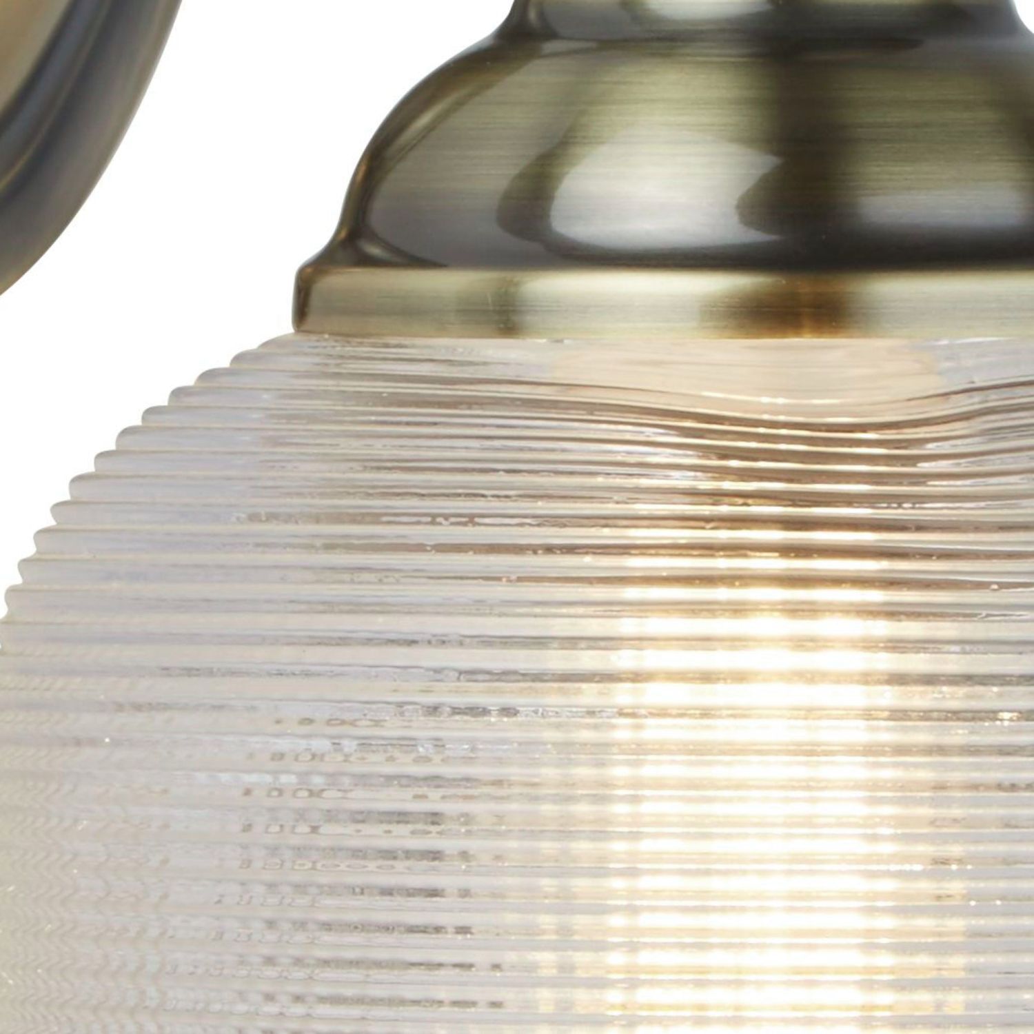Wandlampe mit Schalter H: 24,5 cm in Messing antik E27