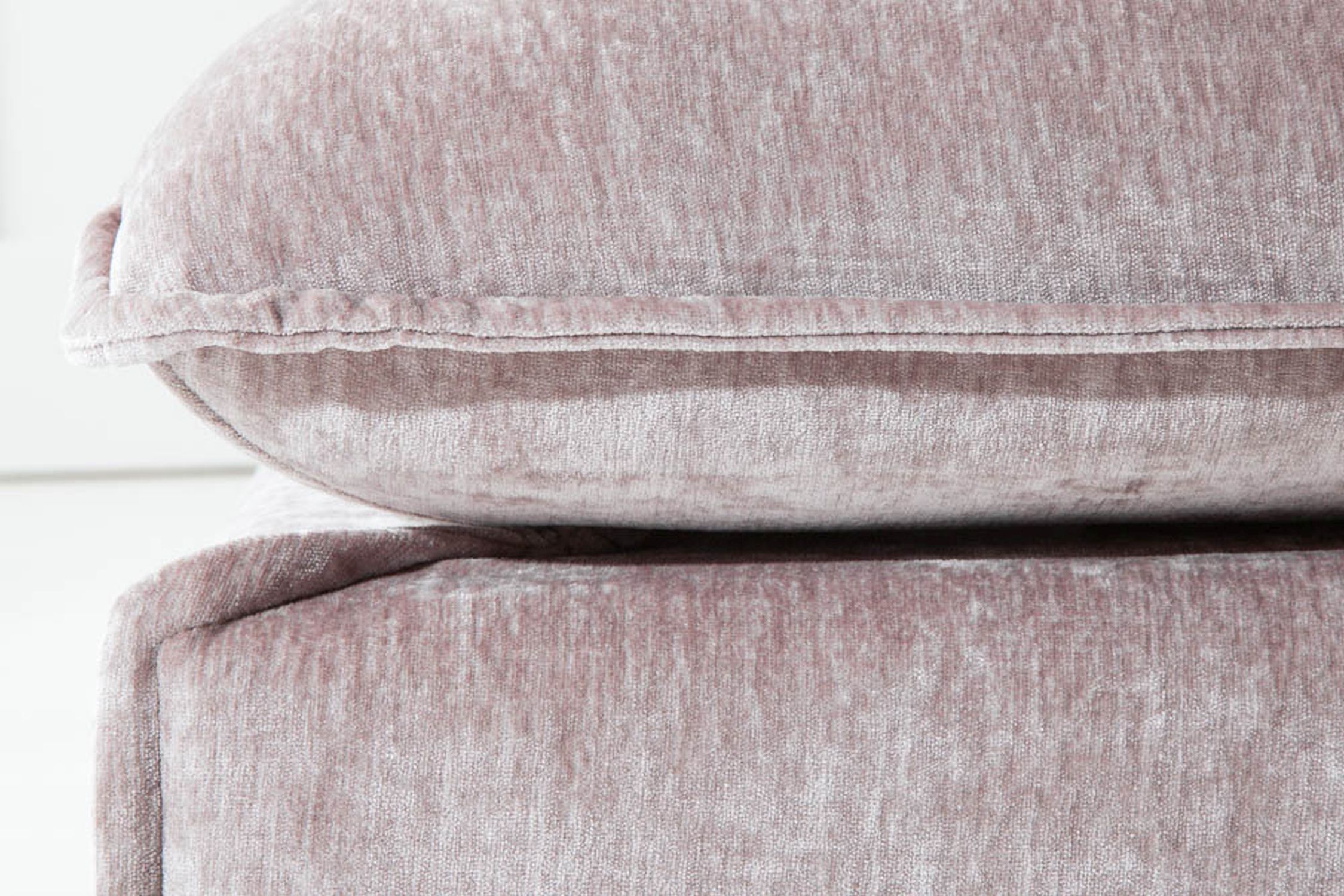 Sitzhocker Samt in Taupe B: 100 cm waschbarer Bezug Sitzhocker Samt in Taupe B: 100 cm waschbarer Bezug