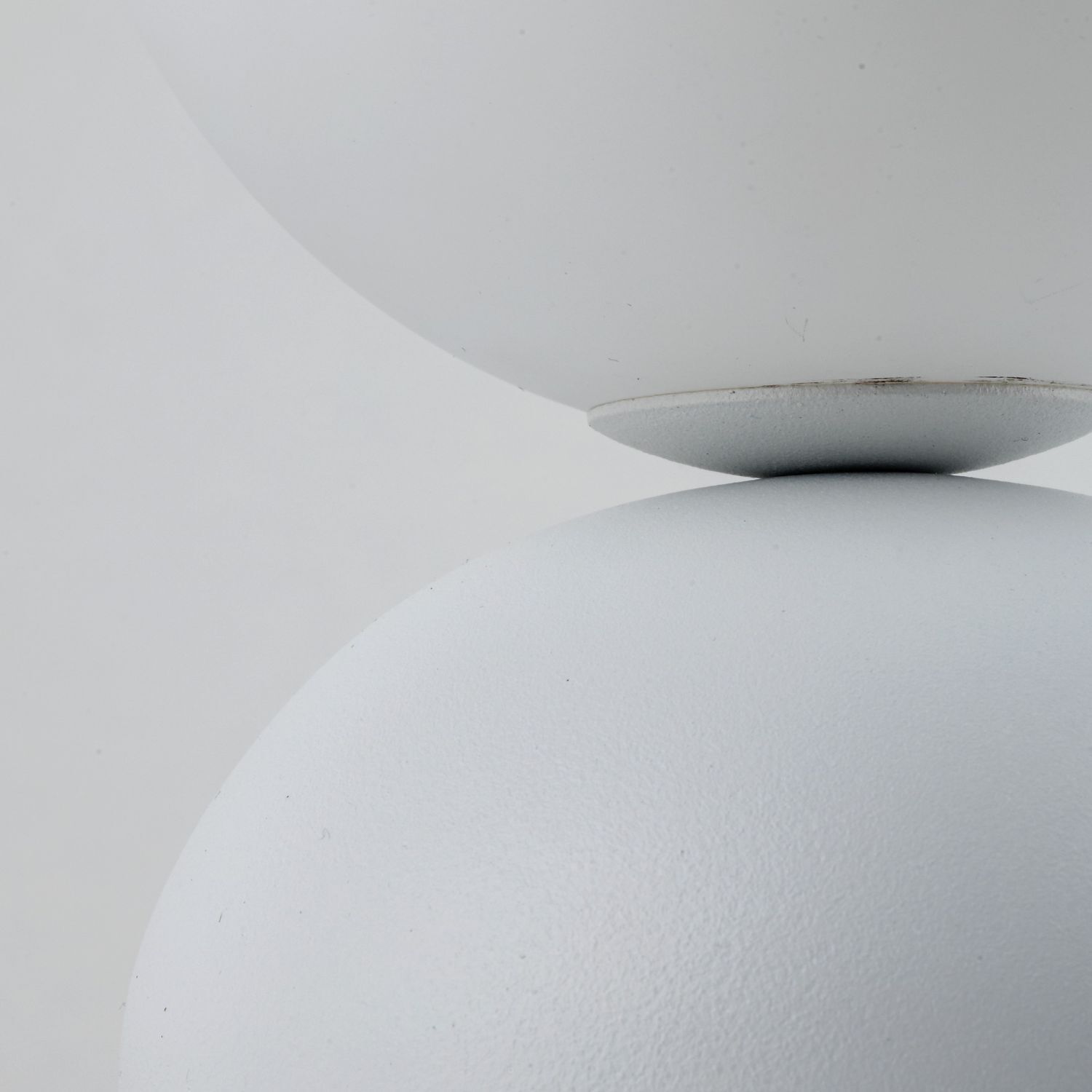 Tischleuchte Kugelschirm H: 21 cm klein Weiß Metall Glas G9 Tischleuchte Kugelschirm H: 21 cm klein Weiß Metall Glas G9