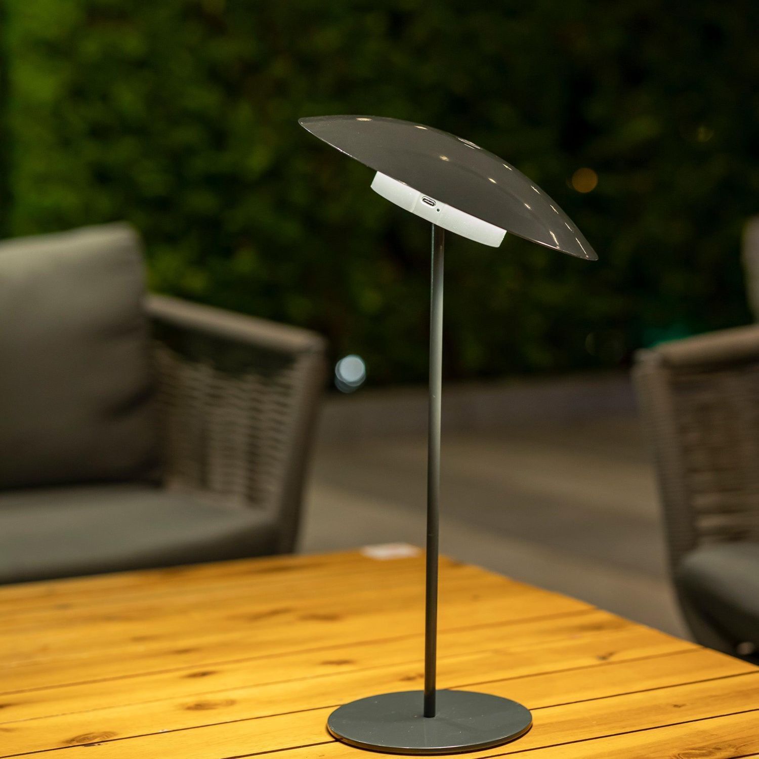 Lampe, Mobiliar, Stand