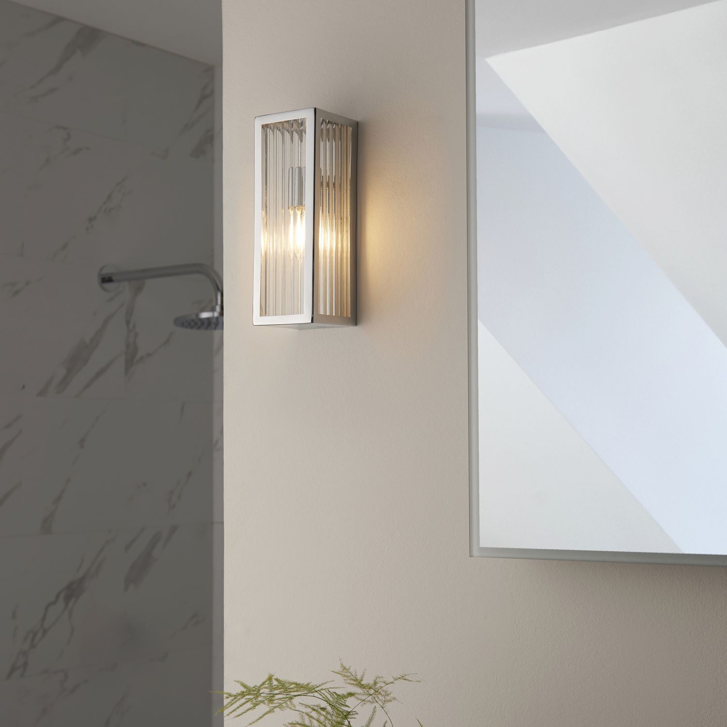 Wandlampe Bad IP44 Chrom Weiß für G9 H: 21,5 cm klein