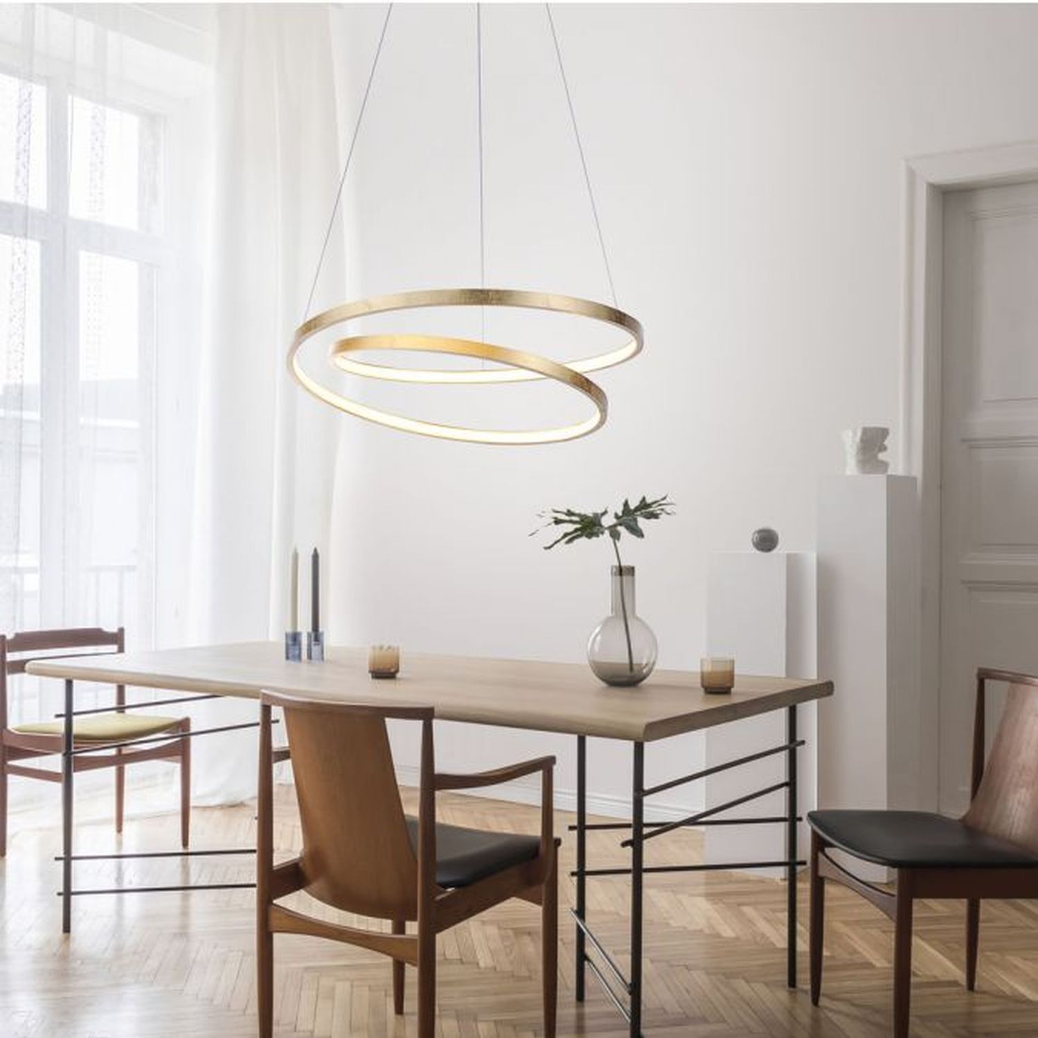 Speisesaal, Esstisch, Tisch, Innenarchitektur, Tischplatte