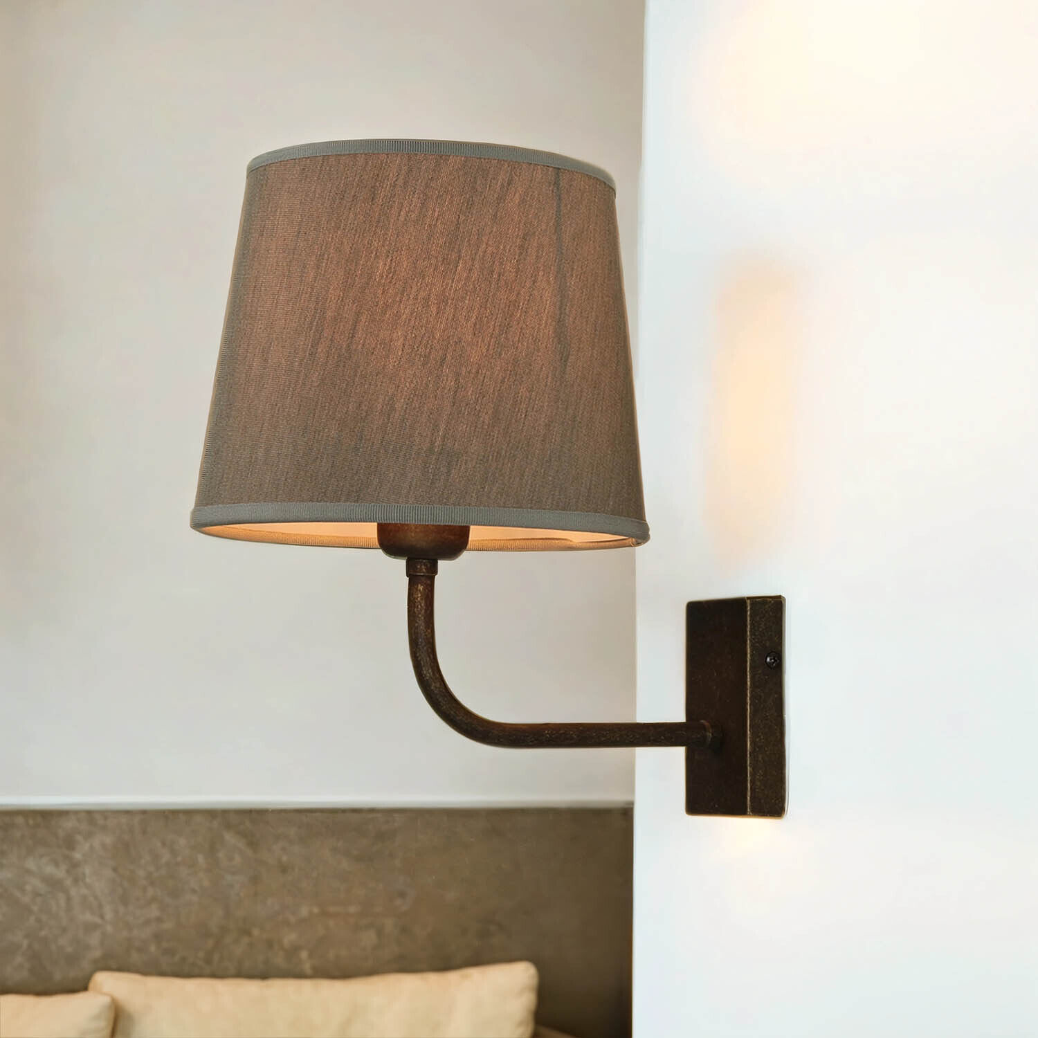 Messing Wandleuchte E27 Beige Stoff Schirm Lampe