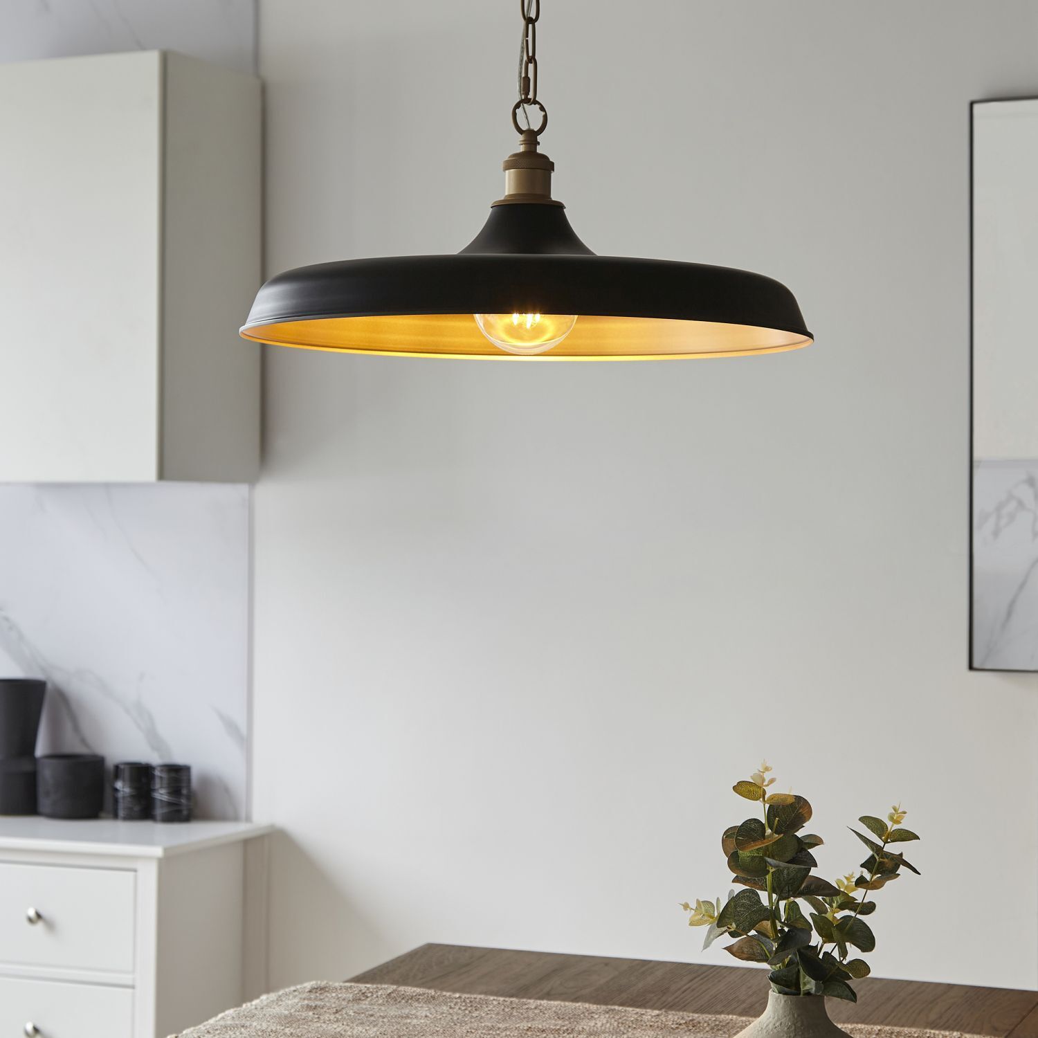 Hängeleuchte Schwarz Gold rund Ø 50 cm Metall E27 ADAM