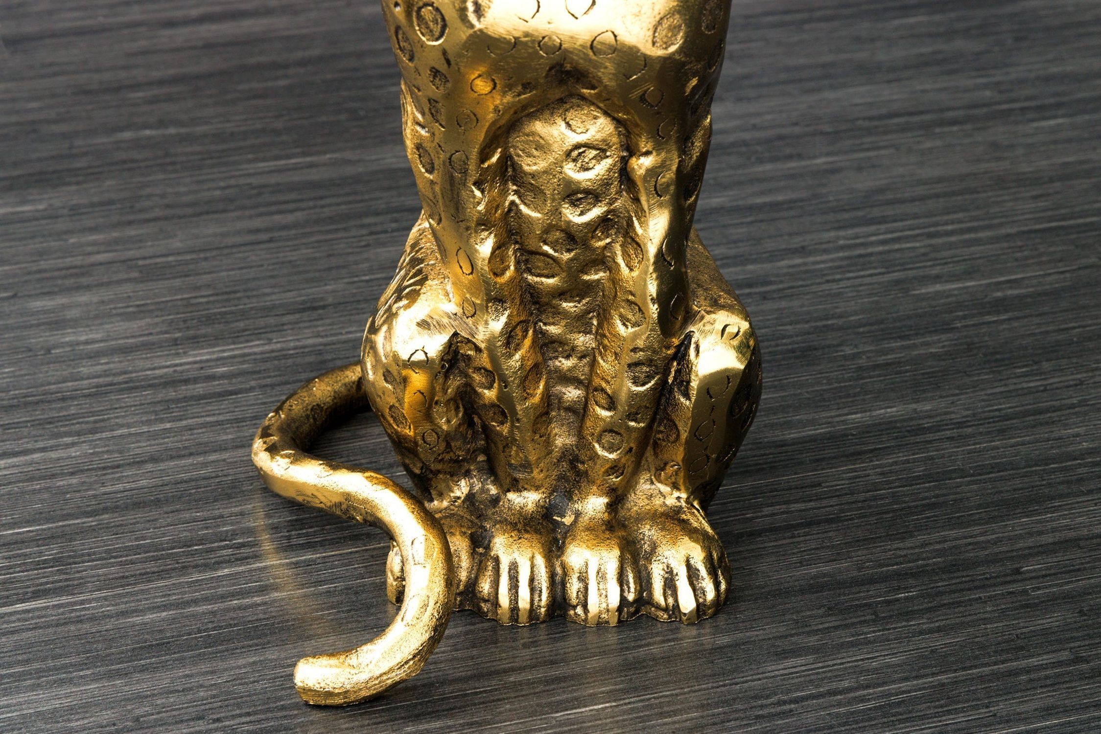 Beistelltisch rund Ø 45 cm H: 60 cm Panther in Gold Antik