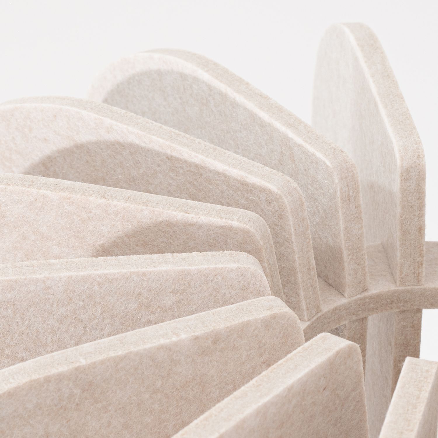 Stehleuchte Dreibein Filz Beige E27 H:134 cm Modern