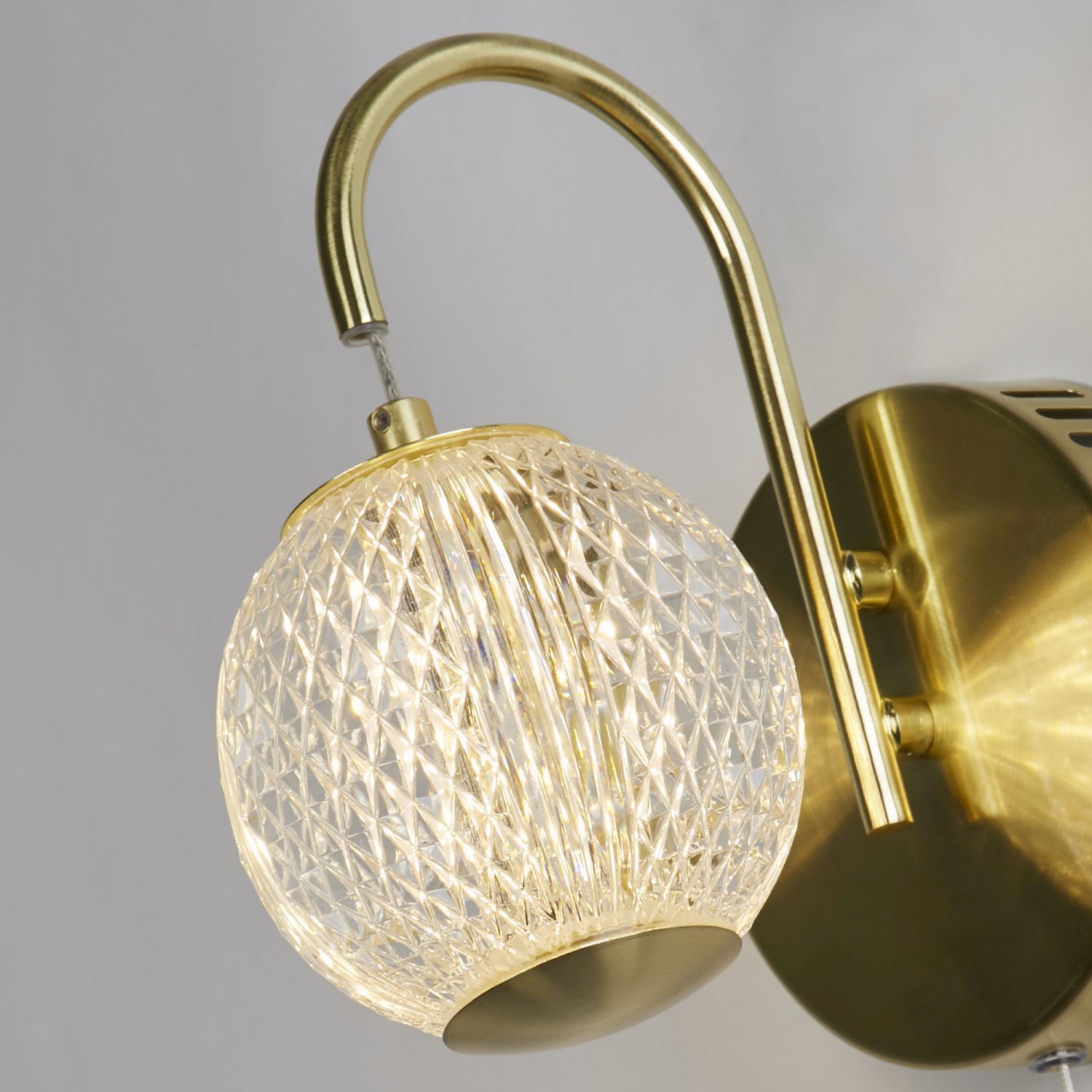 LED Wandlampe in Messing Metall 430 lm mit Zugschalter