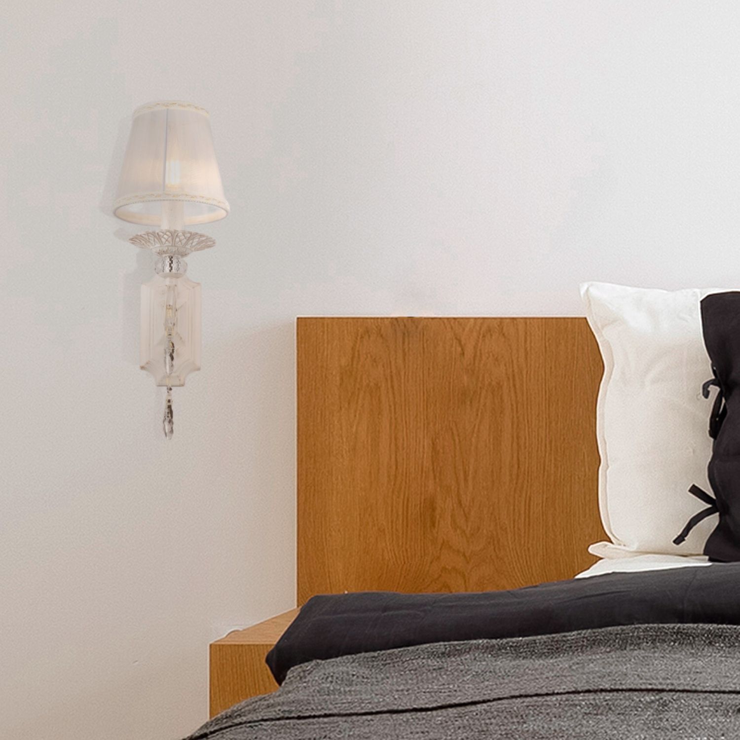 Wandlampe Metall Stoff H: 39 cm E14 Klassisch LILJA Drinnen, Innenarchitektur, Lampe, Kissen, Kopfkissen