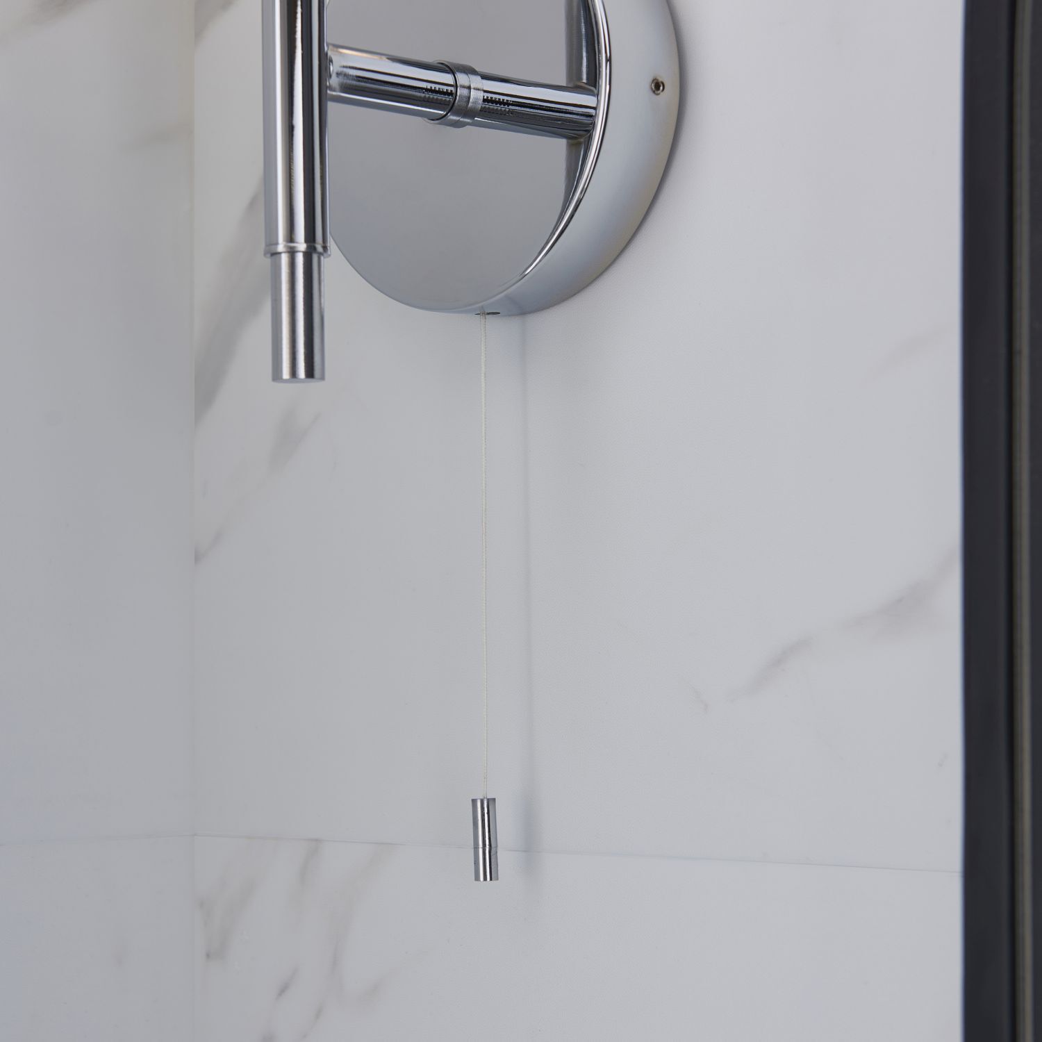Wandleuchte mit Schalter IP44 Chrom Weiß Glas Metall Bad G9