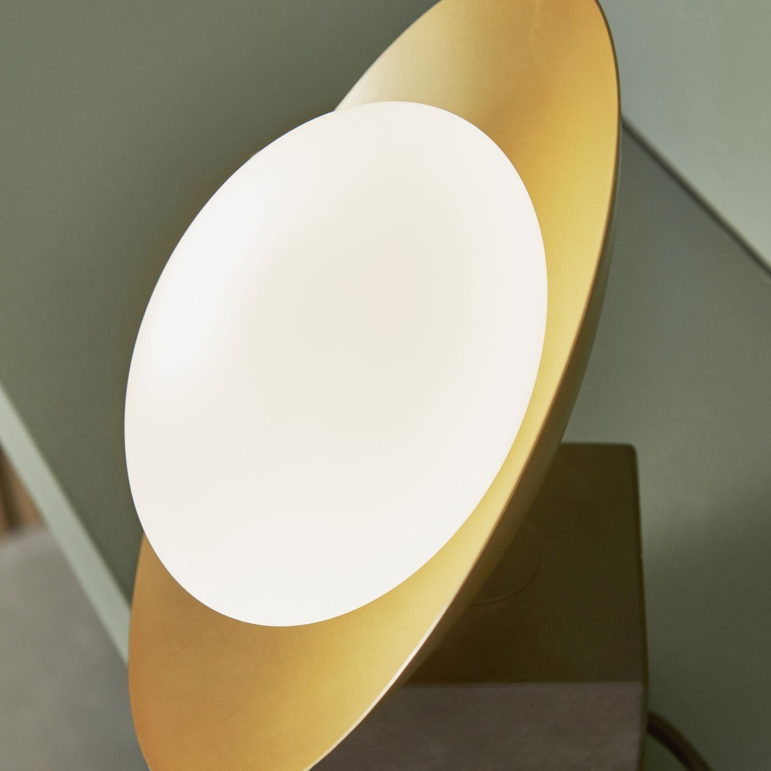 Lampe, Lampenschirm