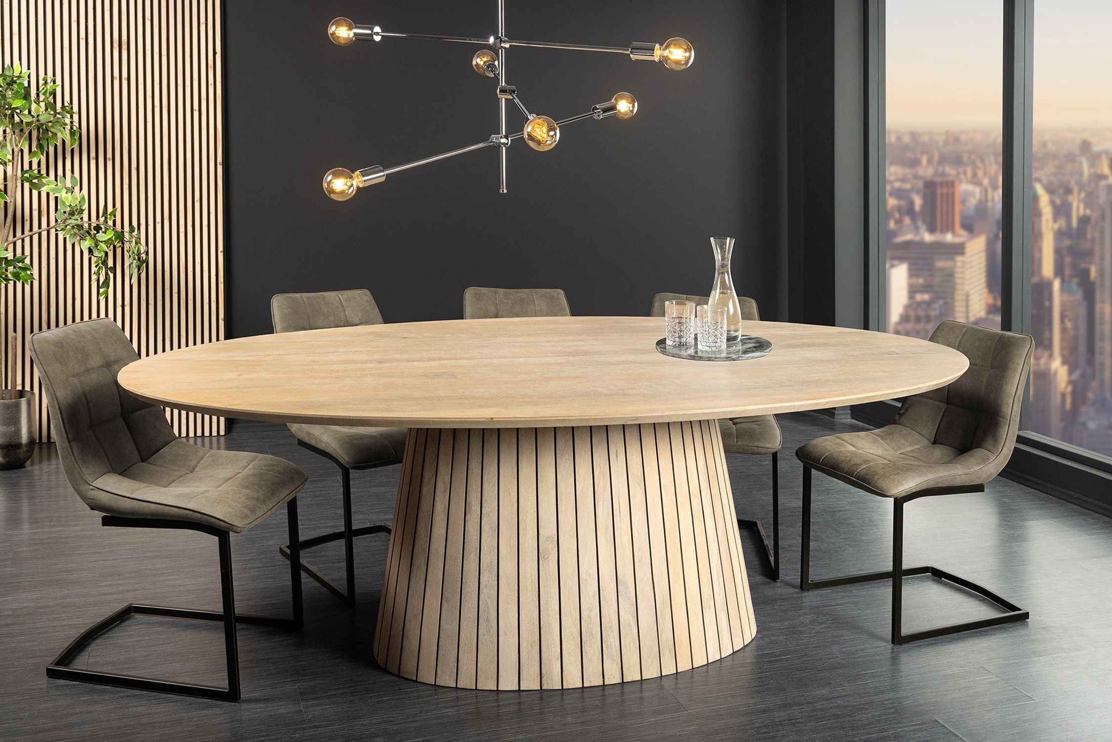 Esstisch oval Holz 220 cm lang Japandi Säulenfuß