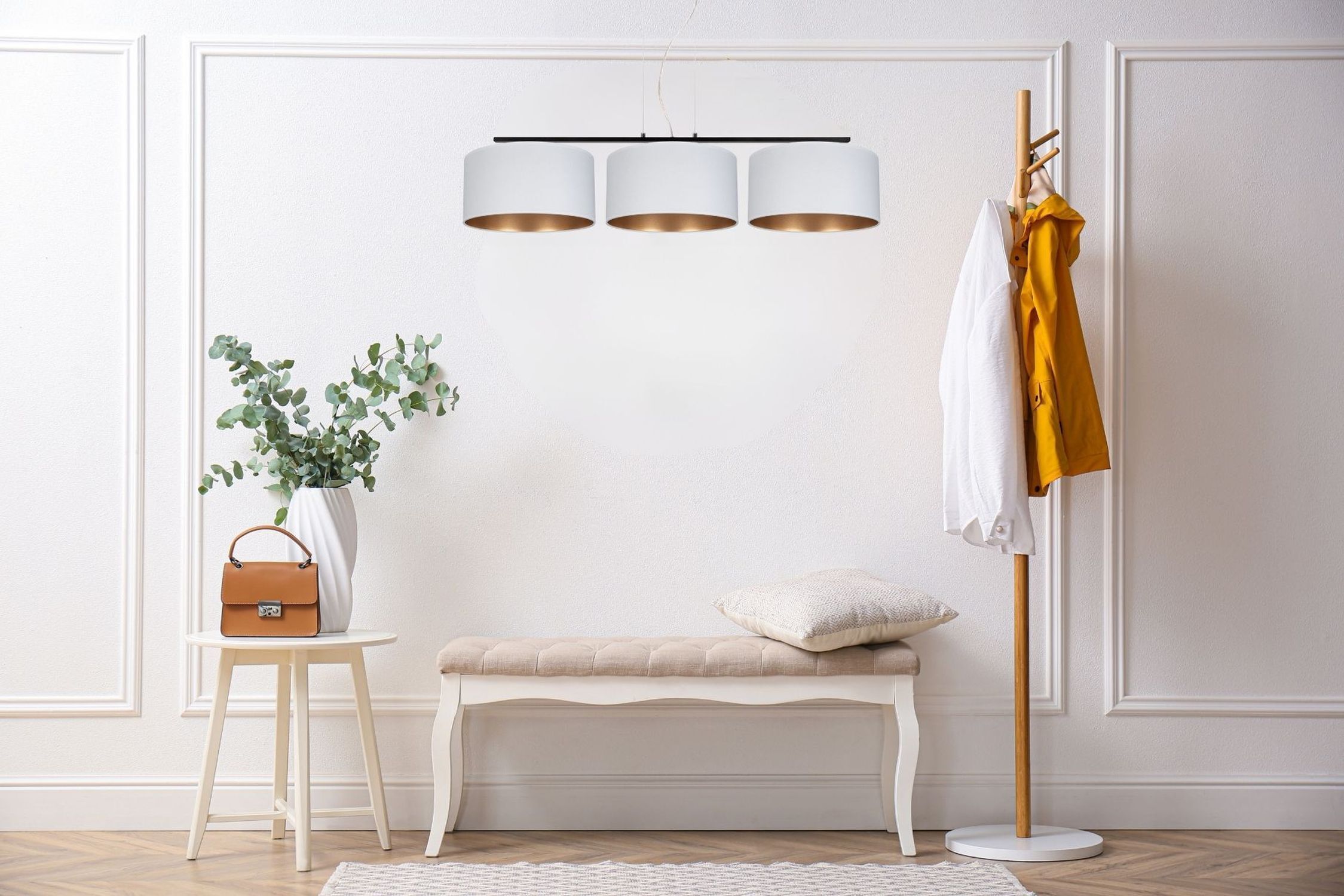 Drinnen, Innenarchitektur, Lampe, Kleidung, Mantel