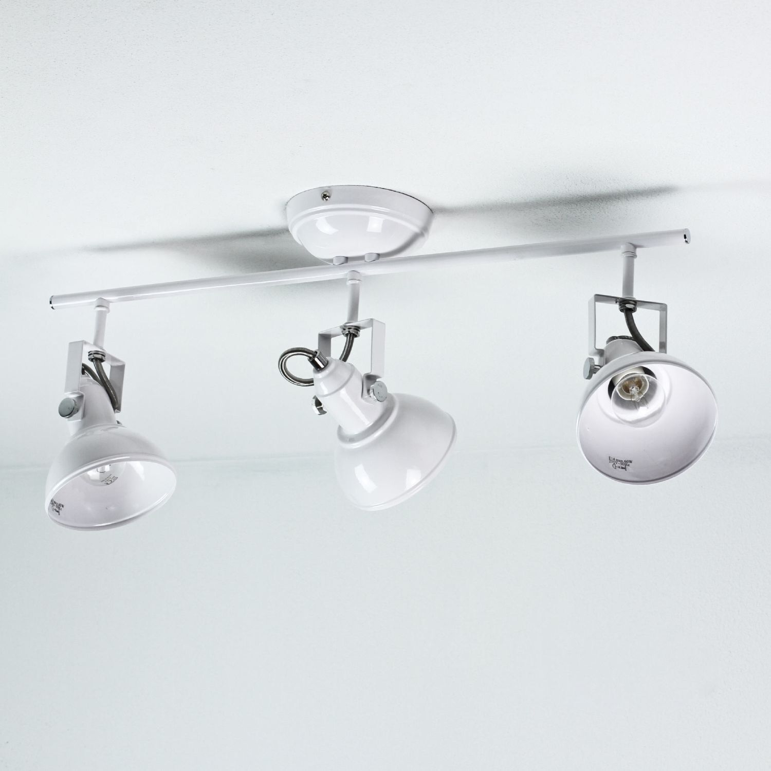 Beleuchtung, Leuchte, Deckenleuchte, Zimmer, Duscharmatur
