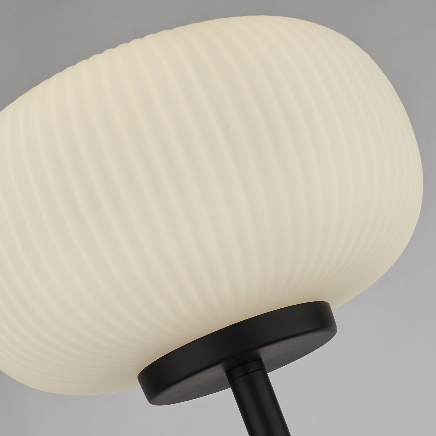 Stehlampe Schwarz Weiß E27 160 cm Glas Metall RAMIREZ