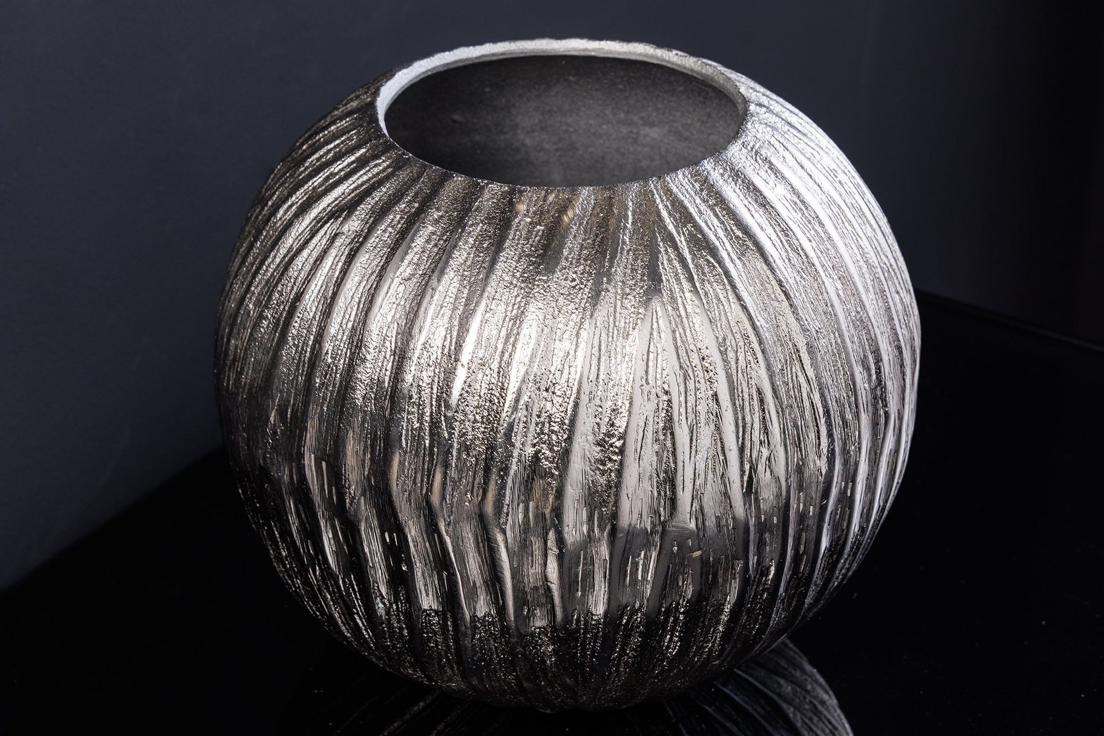 Dekovase rund Ø 24 cm in Silber Handarbeit Hammerschlag Unikat Töpferei, Krug, Kochgeschirr, Topf, Vase