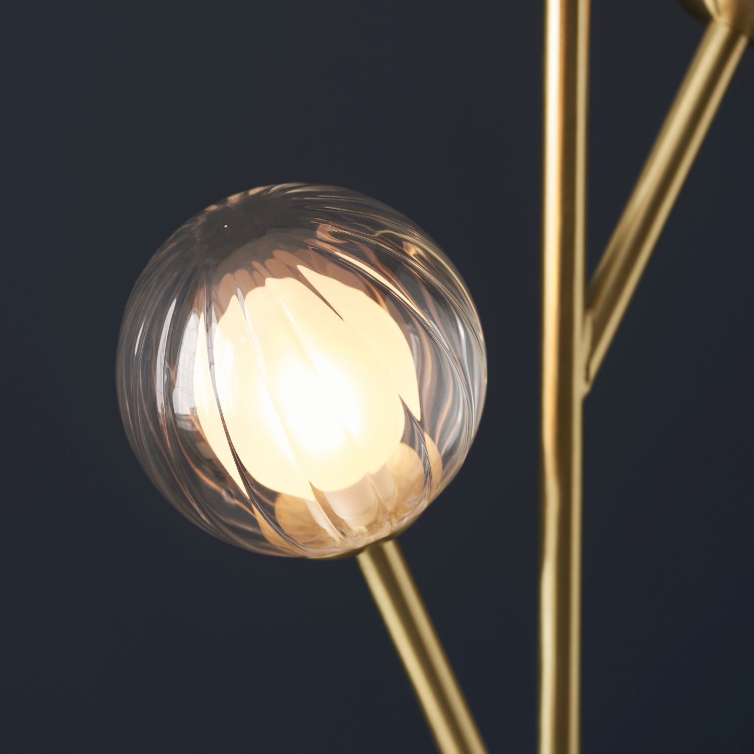 Lampe, Beleuchtung