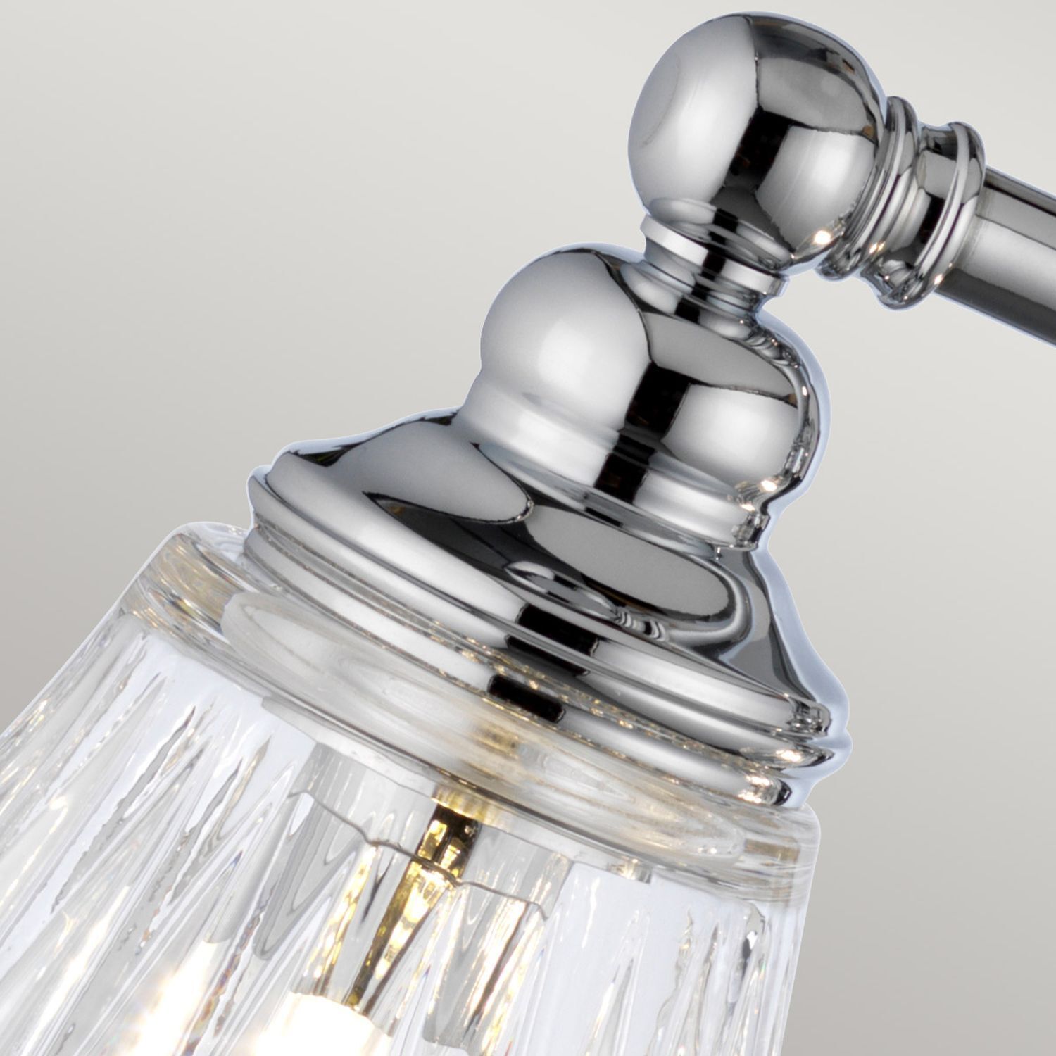 Wandlampe Bad Metall Glas 78,4 cm breit IP44 4x LED G9