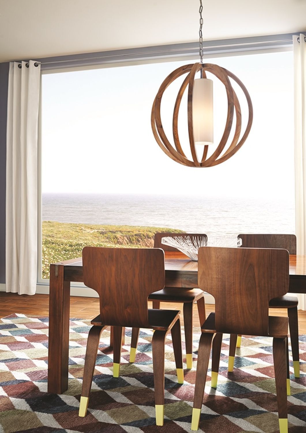 Pendelleuchte Holz Glas rund Esstisch Wohnzimmer Speisesaal, Esstisch, Tisch, Innenarchitektur, Inneneinrichtung