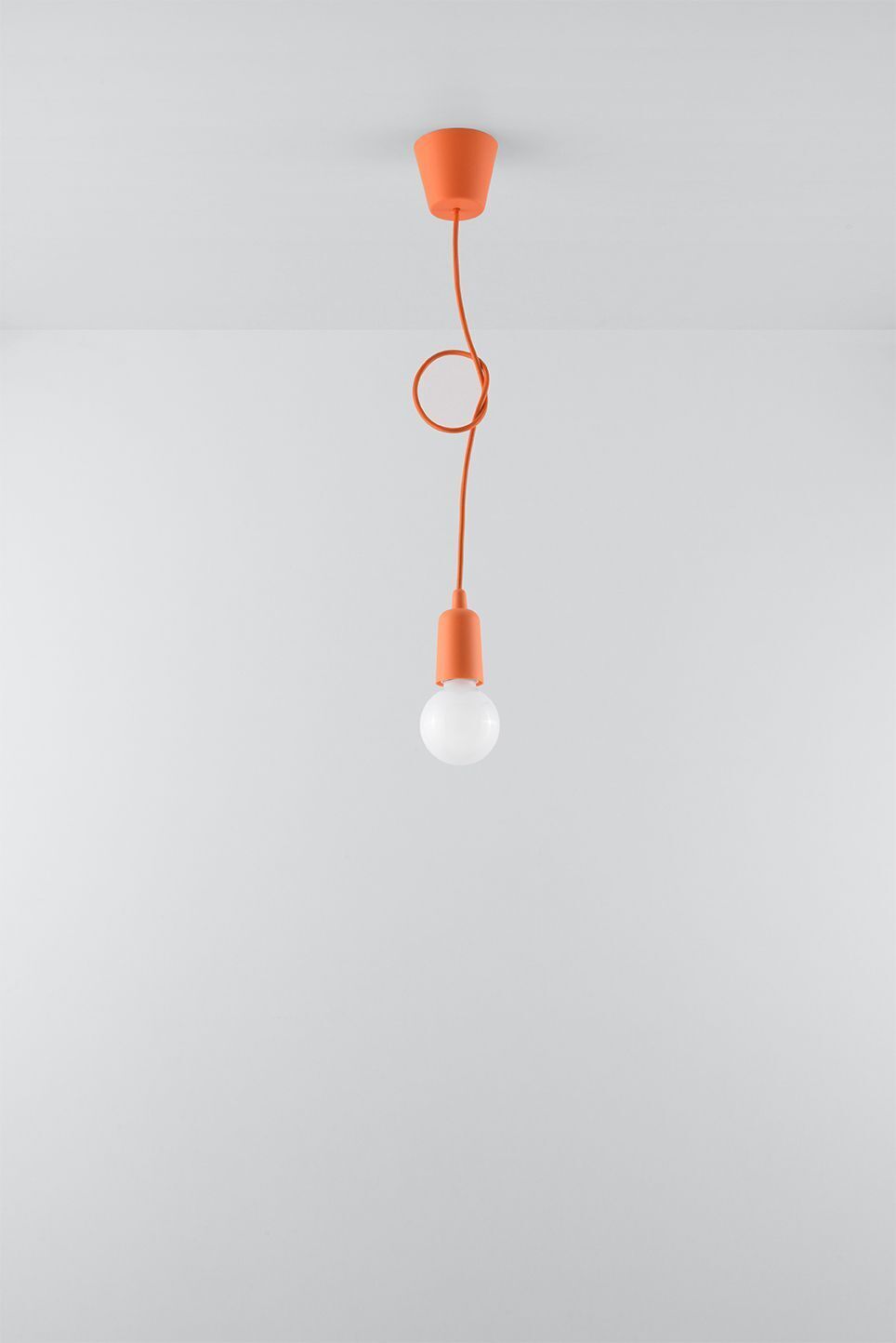 Verstellbare Hängelampe NESSA Tiefe bis 90cm E27 Orange