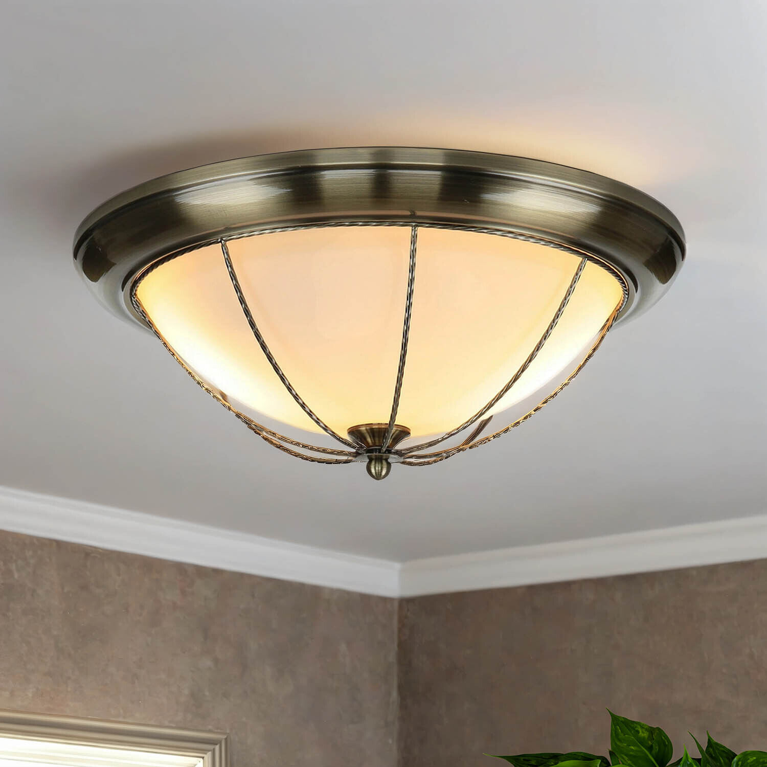 deckenleuchte, glas-schirm, brass-finish, rahmen-rostfrei, deko-beleuchtung