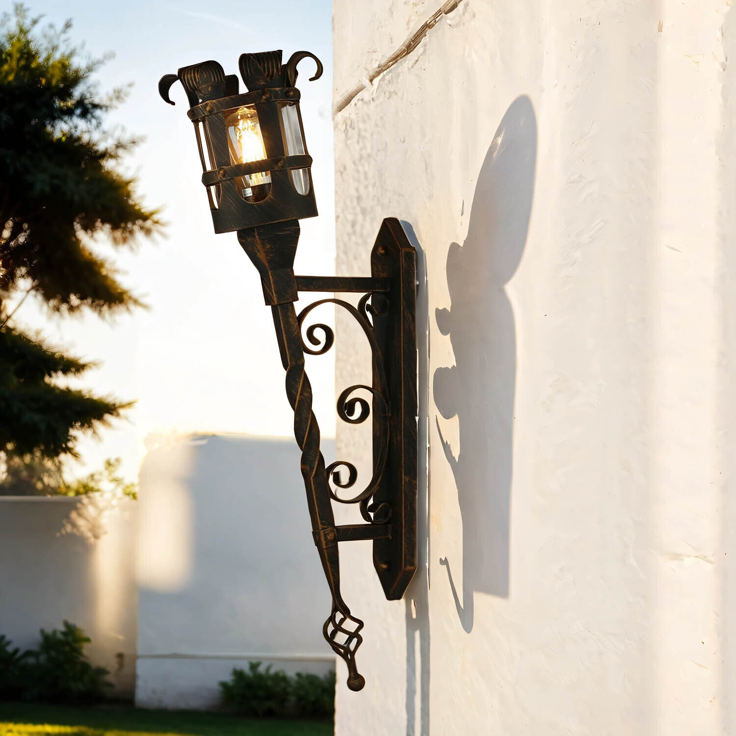 Rustikale Außenleuchte in Schwarz-Kupfer IP44 CASTLE Lampe