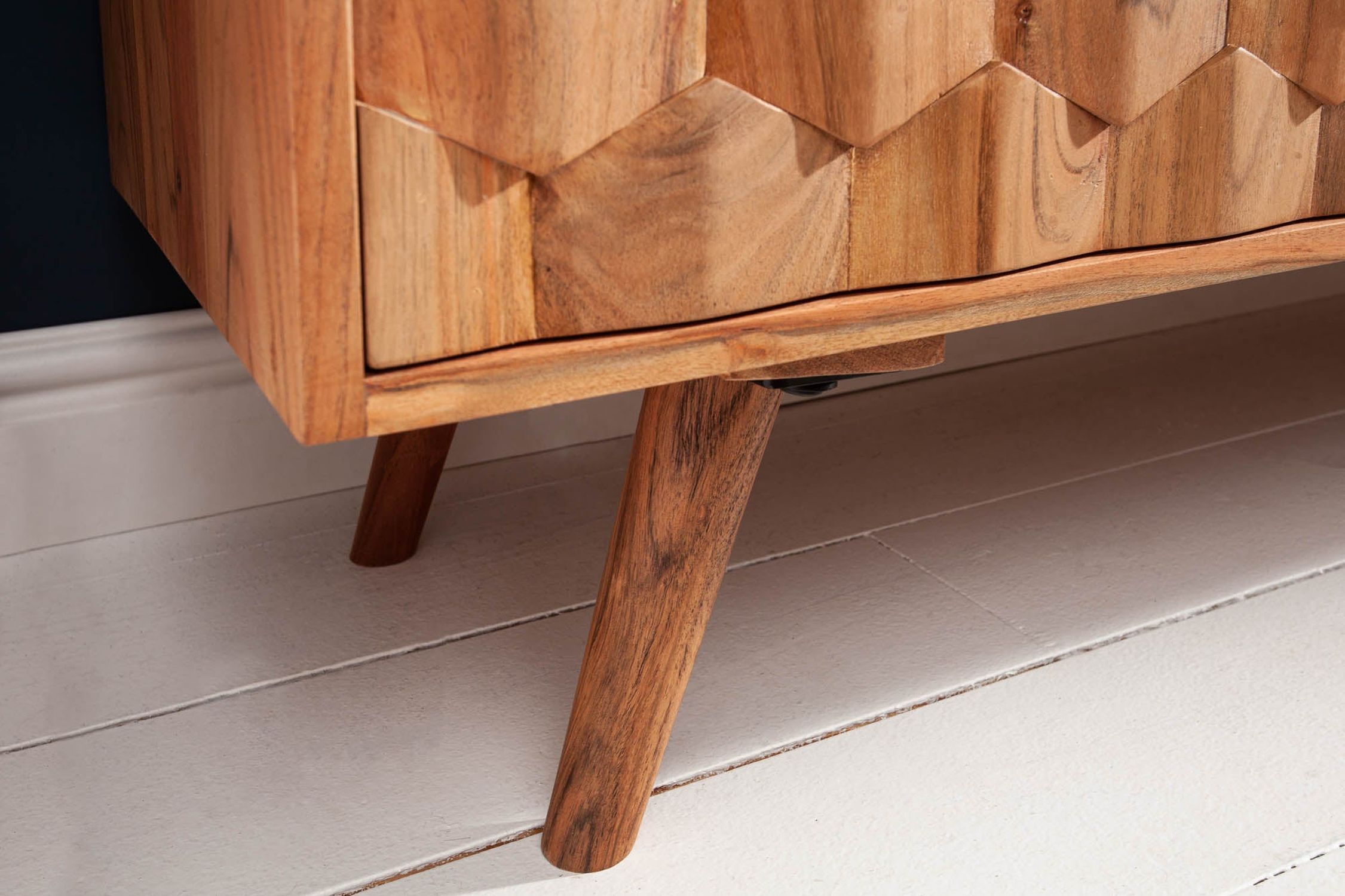 Sideboard Akazie 145 x 75cm 3D-Fronten Retro Schubladen Türen