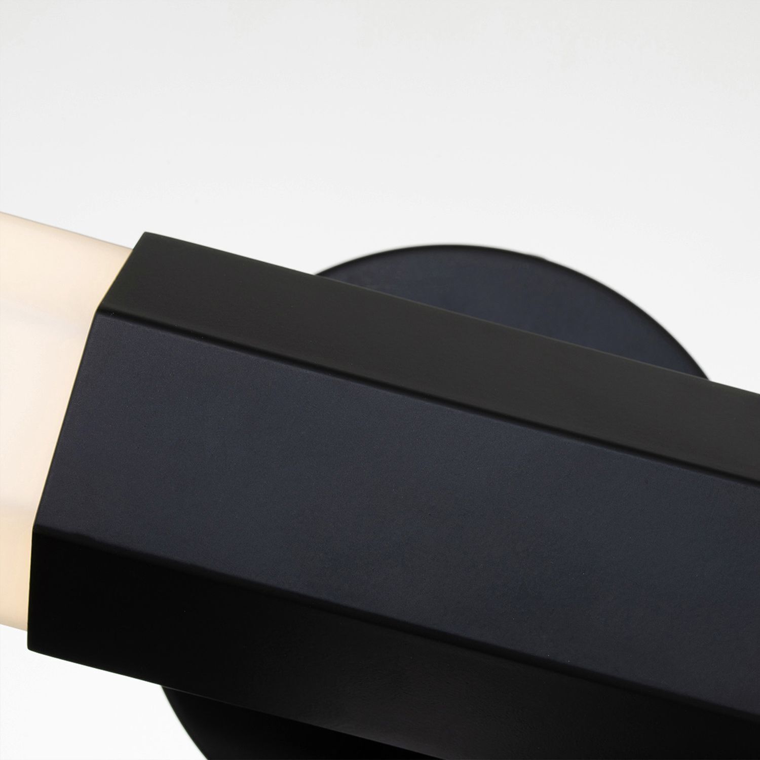 LED Wandlampe Bad IP44 H: 65,9 cm länglich Schwarz Weiß LED Wandlampe Bad IP44 H: 65,9 cm länglich Schwarz Weiß