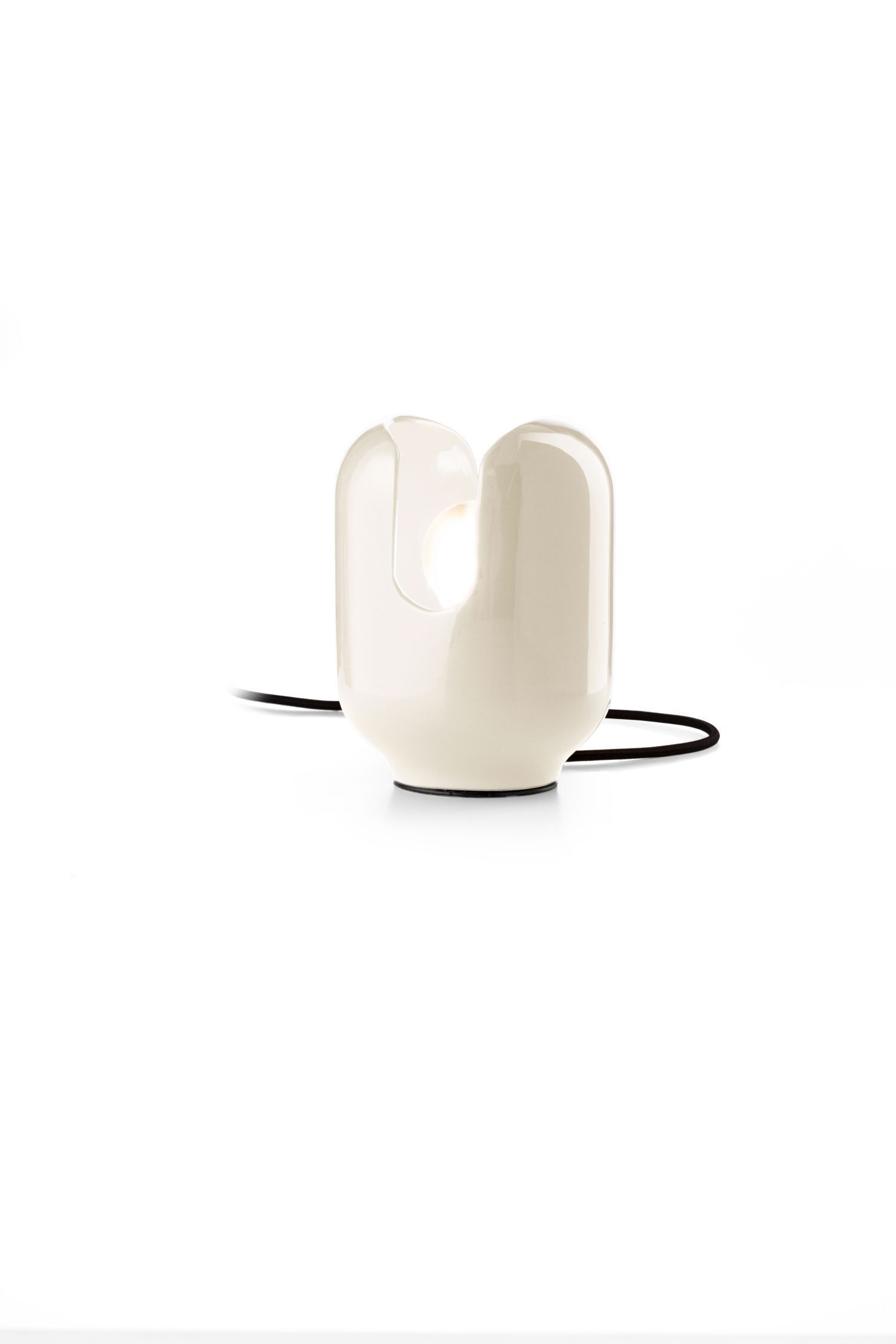 Nachttischlampe Keramik 14,5 cm breit 20 cm Creme E27