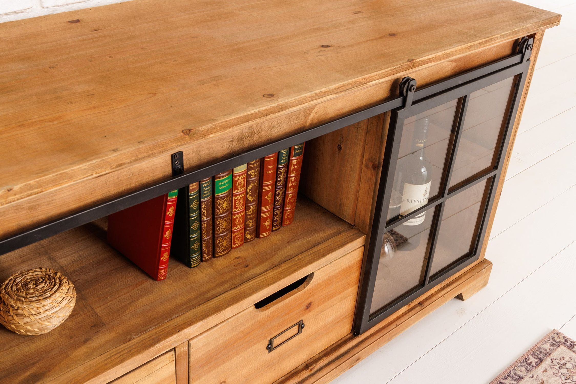 Hartholz, Holz, Gebeiztes Holz, Innenarchitektur, Anrichte