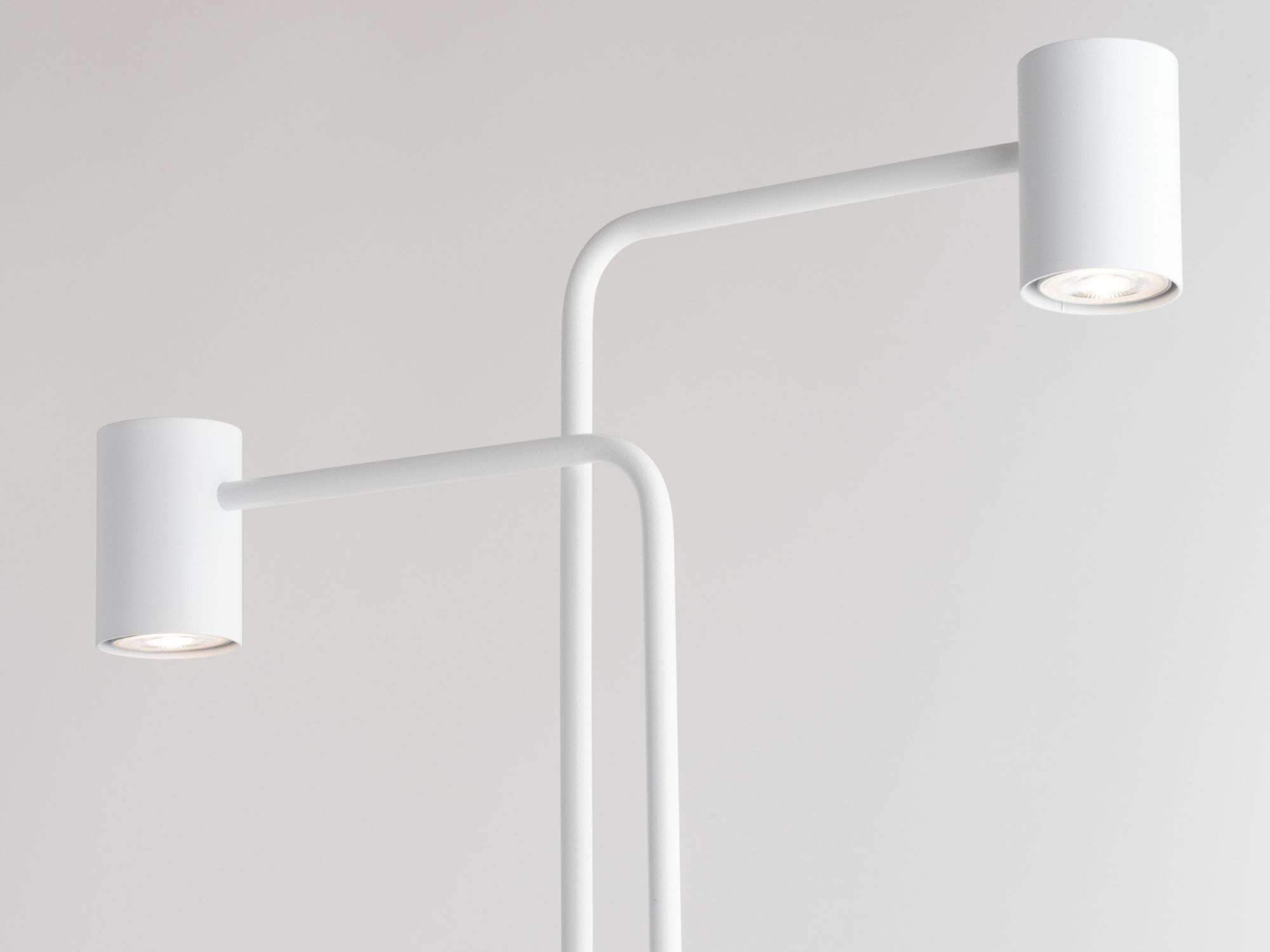 Stehleuchte Weiß Metall Modern Lesen 162 cm 2-flammig
