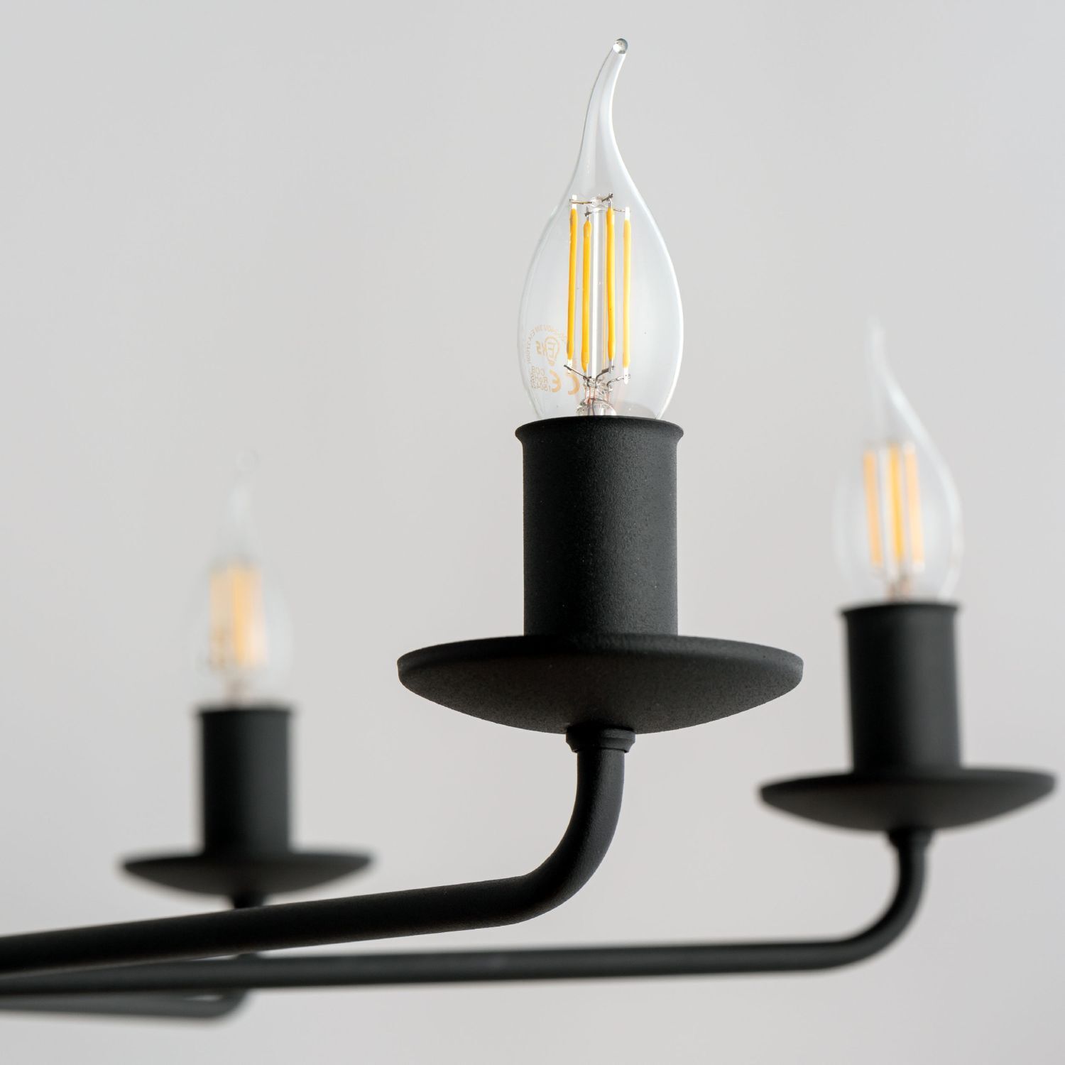 Kronleuchter Rustikal Metall Schwarz 7-flammig E27