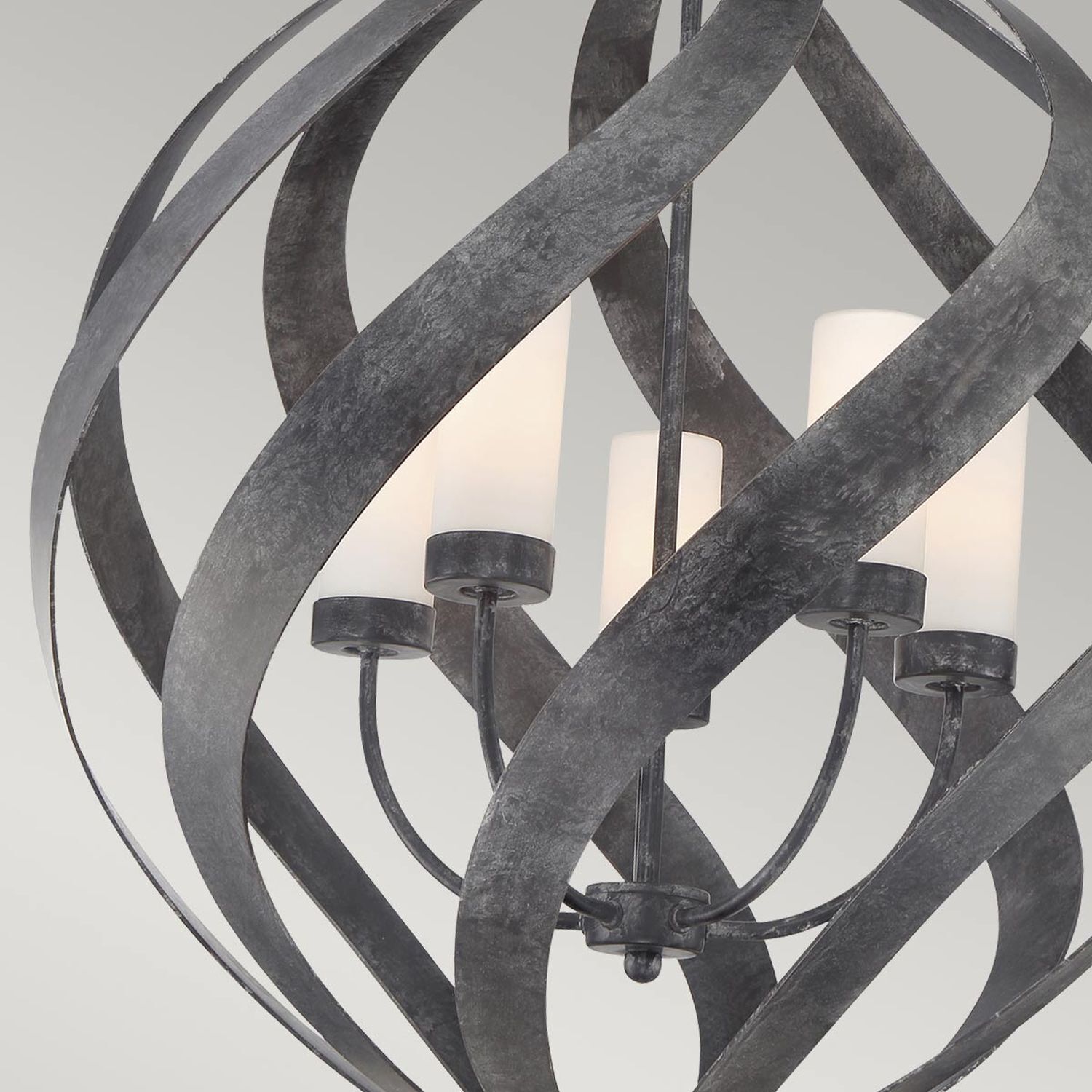 Außenlampe hängend Ø 66 cm groß höhenverstellbar IP44 E14